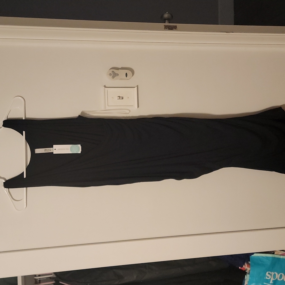 Black fitted dress